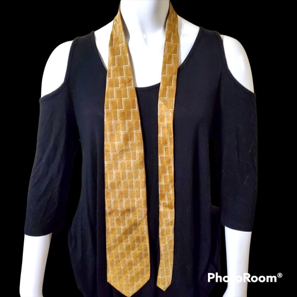 Alexander Julian Colours Yellow & Silver Silk Tie